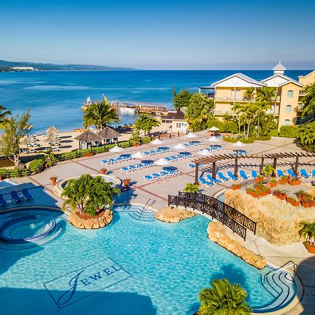 Jewel Paradise Cove Adult Beach Resort & Spa ランアウェイ・ベイ エクステリア 写真