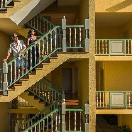 Jewel Paradise Cove Adult Beach Resort & Spa ランアウェイ・ベイ エクステリア 写真