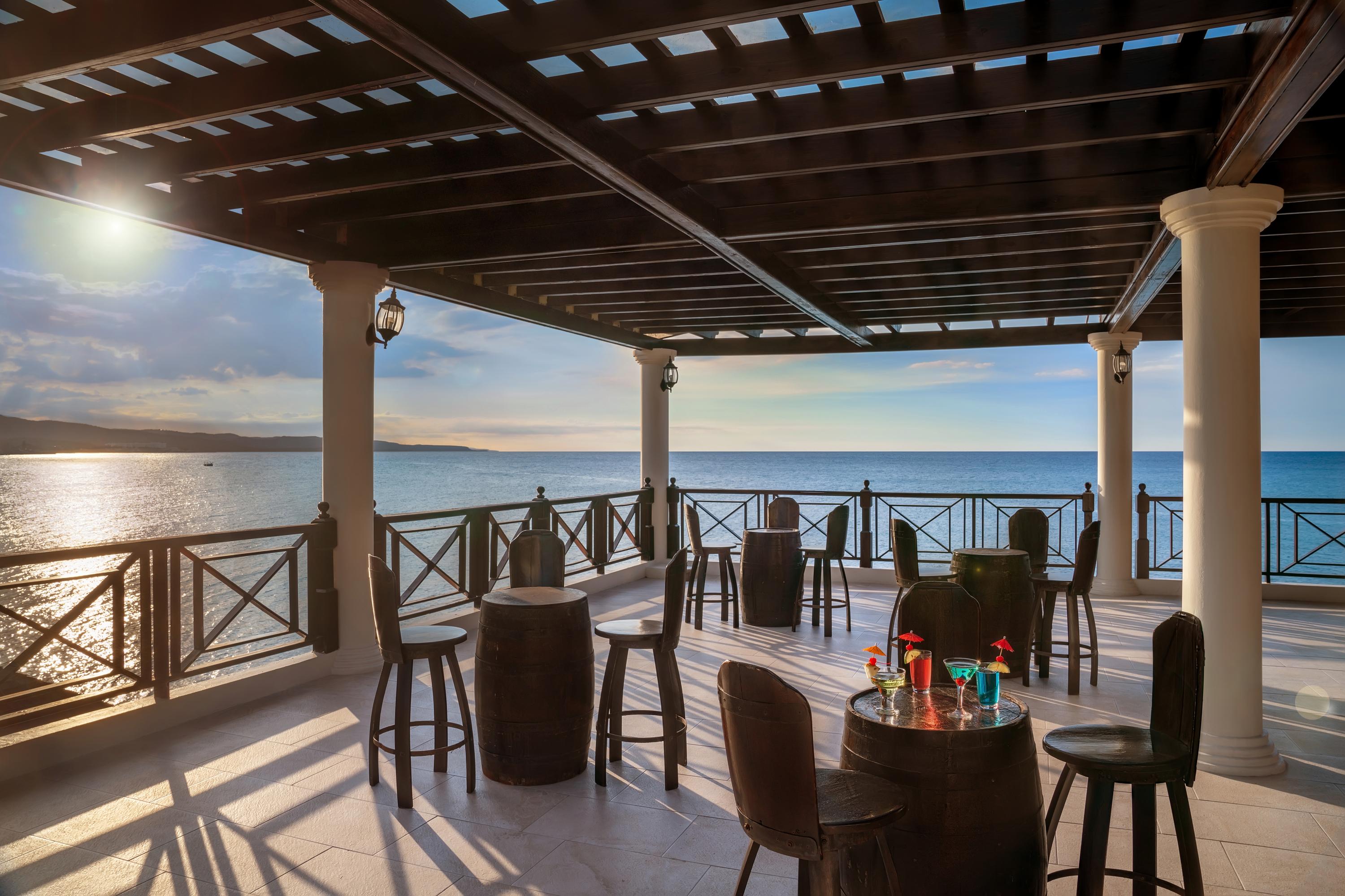 Jewel Paradise Cove Adult Beach Resort & Spa ランアウェイ・ベイ エクステリア 写真