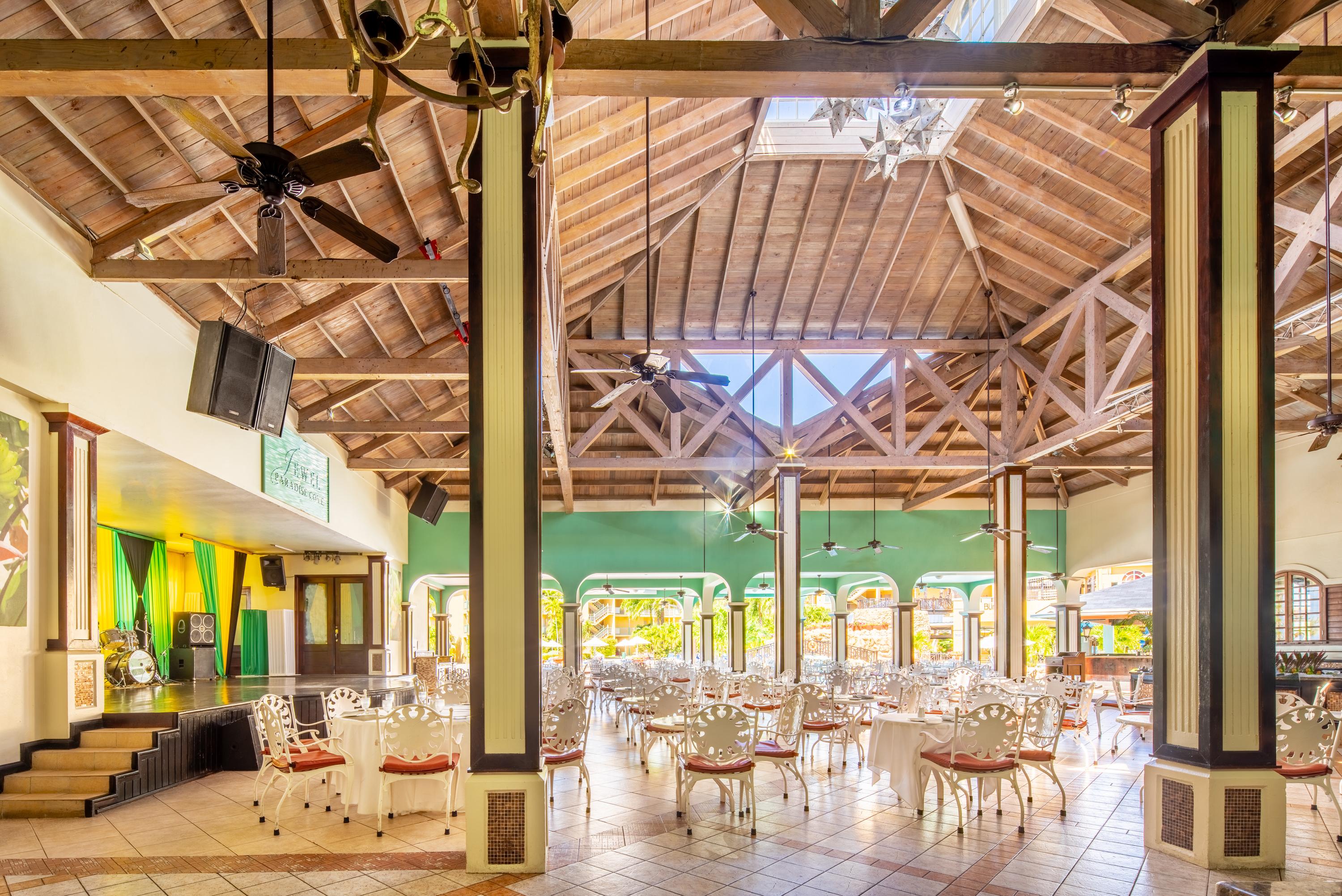 Jewel Paradise Cove Adult Beach Resort & Spa ランアウェイ・ベイ エクステリア 写真
