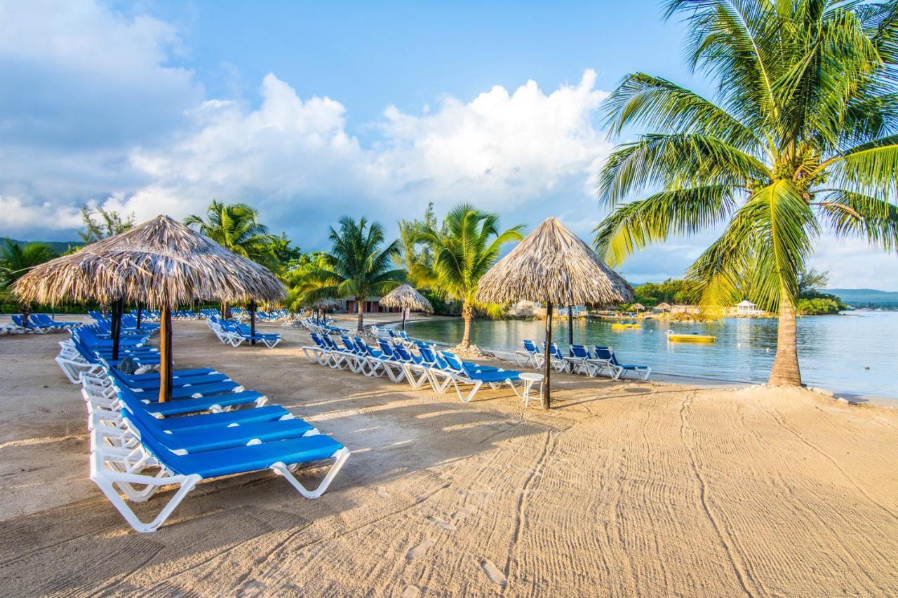 Jewel Paradise Cove Adult Beach Resort & Spa ランアウェイ・ベイ エクステリア 写真